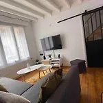 Maison De 50 M Du Bord De * لي بورتيل