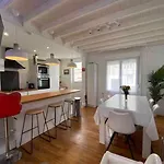 بيت للعطل Maison De 50 M Du Bord De *