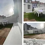 Maison De 50 M Du Bord De لي بورتيل