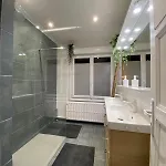Maison De 50 M Du Bord De لي بورتيل