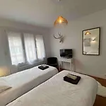 Maison De 50 M Du Bord De بيت للعطل *