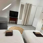 Maison De 50 M Du Bord De *