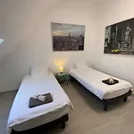 بيت للعطل Maison De 50 M Du Bord De *