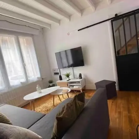 Maison De 50 M Du Bord De * Le Portel